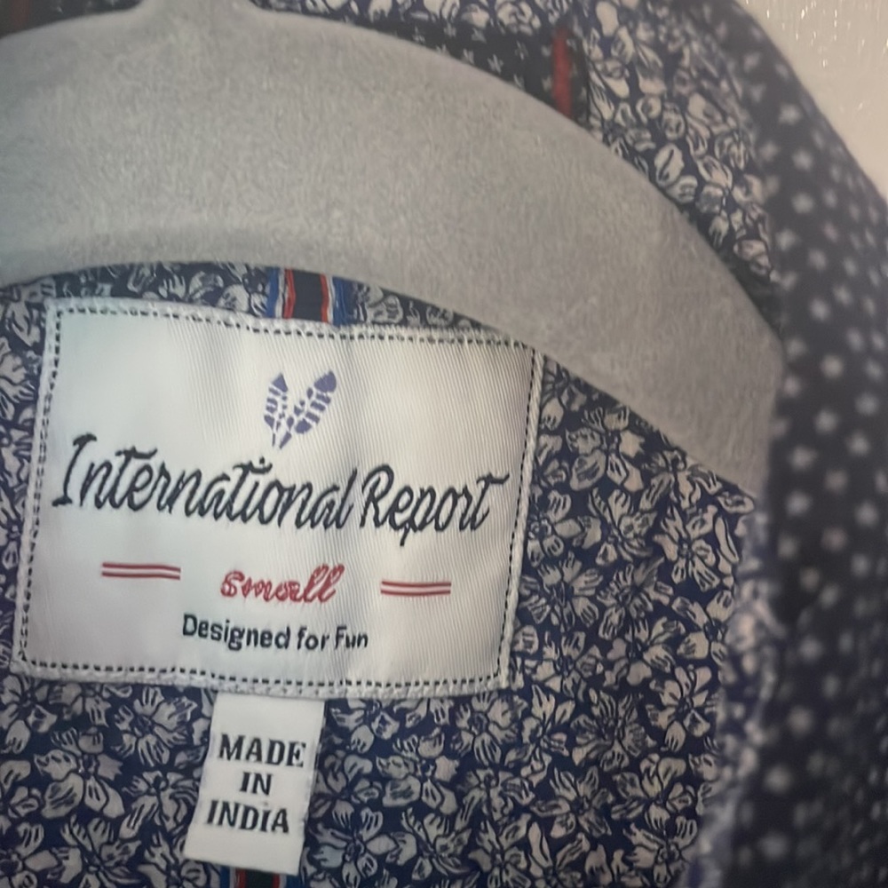 New Men’s long sleeve navy blue shirt with small white design-size small. - Picture 2 of 8